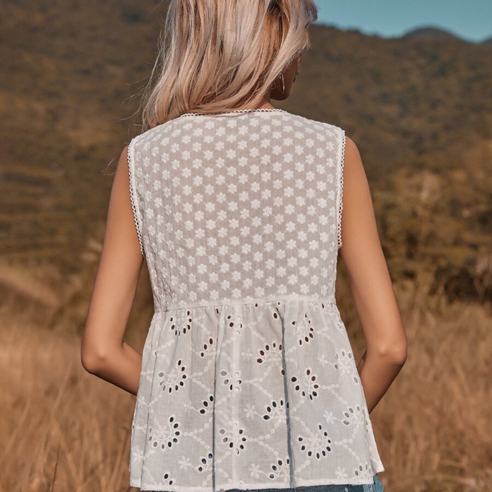 Boho white embroidered floral print neck tie top - Picture 4 of 5